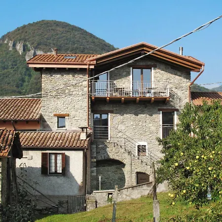Locazione Turistica Casa Rustico Σπίτι διακοπών