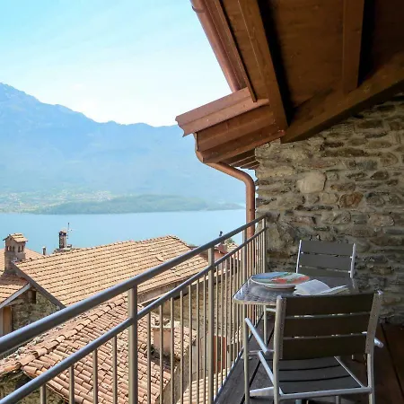 Locazione Turistica Casa Rustico فيركانا